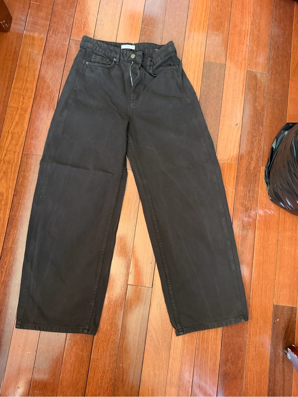 Mango  Relaxed Wide-Leg Black Jeans